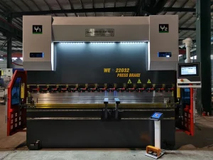 220T 3200mm CNC Hydraulic Press Brake DA53T Controller Sheet Metal Bending Machine