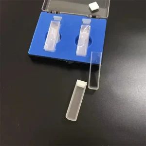 3.5ml UV Spectrophotometer Q104 Optical Colorimeter Cell Quartz Cuvette with Lid