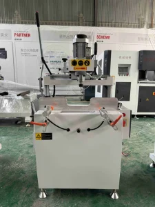 Adjustable High Accuracy Tool End Milling Machine with Motor Engine for PVC UPVC Aluminum Windows and Doors