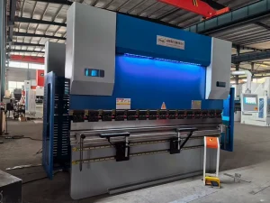 Cost effective CNC Hydraulic Press Brake 160T 3200mm Sheet Metal Bending Machine TP10 Controller
