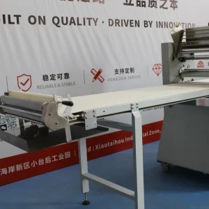 Customized Conveyor Length Commercial Dough Sheeter Manufacturer Automatic Puff Pastry Machine for Food Factory