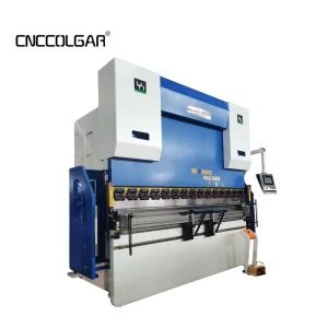DA53T Electro Hydraulic Press Brake 300 Ton 3200mm Synchronized CNC Bending Machine