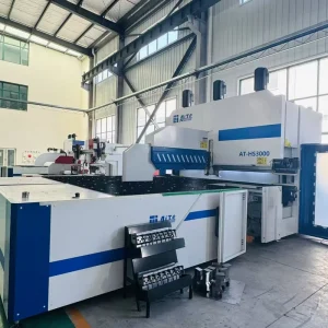 Fully Automatic CNC Press Brake Aluminum Sheet Folding Machine Servo Motor 3000mm Working Table Industrial Bending Equipment