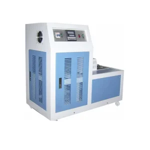 Low Temperature Tank for Impact Testing 1% Accuracy IP55 Protection 220/240V Automatic Universal Testing Equipment