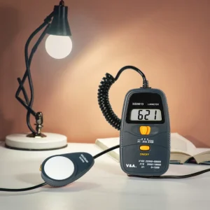 MS6610 Digital Illuminance Light Meter 0-50000 Lux Range Data Hold Low Power Indication 2 Samples/Second CE ROHS UKCA