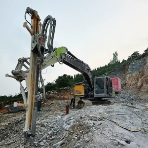 Multifunctional Rock Drilling Machine Integrated Down the Hole Drilling Rig