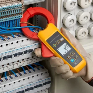 Original New 369 FC True-RMS Leakage Current Clamp Meter for Preventive Maintenance and Safety Testing