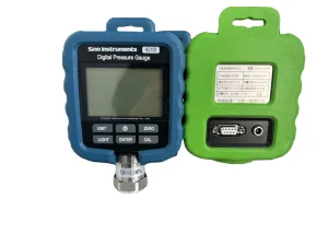 Pressure Gauge 2500 bar Range Accuracy 0.025% F.S. Battery Air Compatibility Digital Calibrator